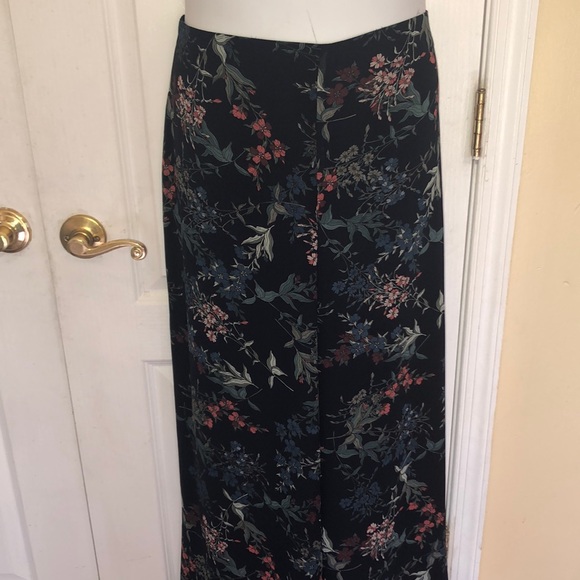 Vince Camuto floral print wide leg pant 16 - Picture 5 of 7
